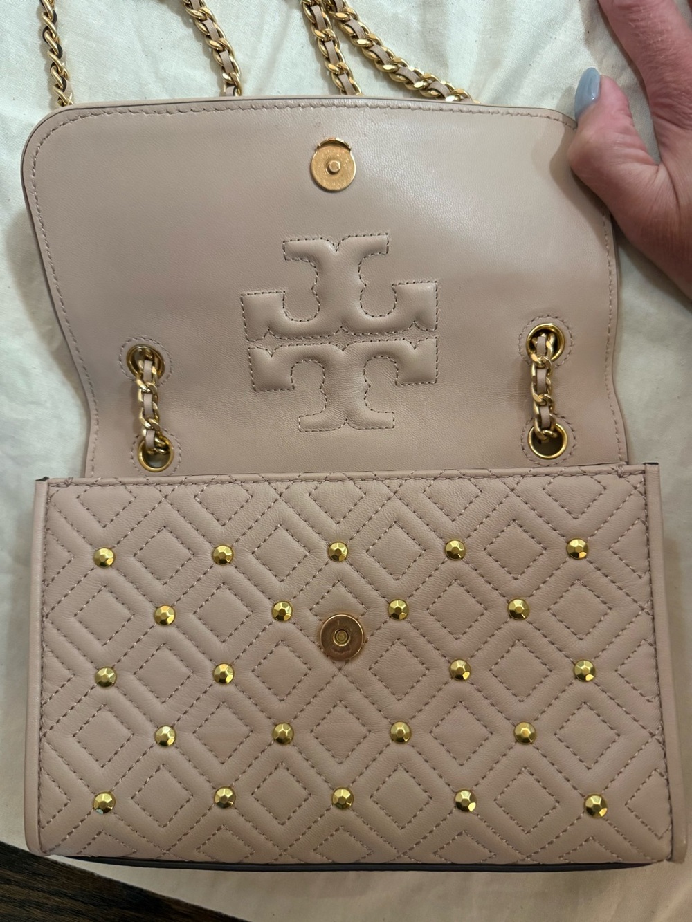 Tory Burch Quilted Studded Chain Crossbody Bag - Pale Pink with Gold Hardware - Picture 3 of 6